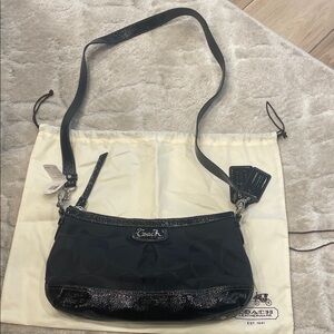 New vintage Coach Black crossbody Bag